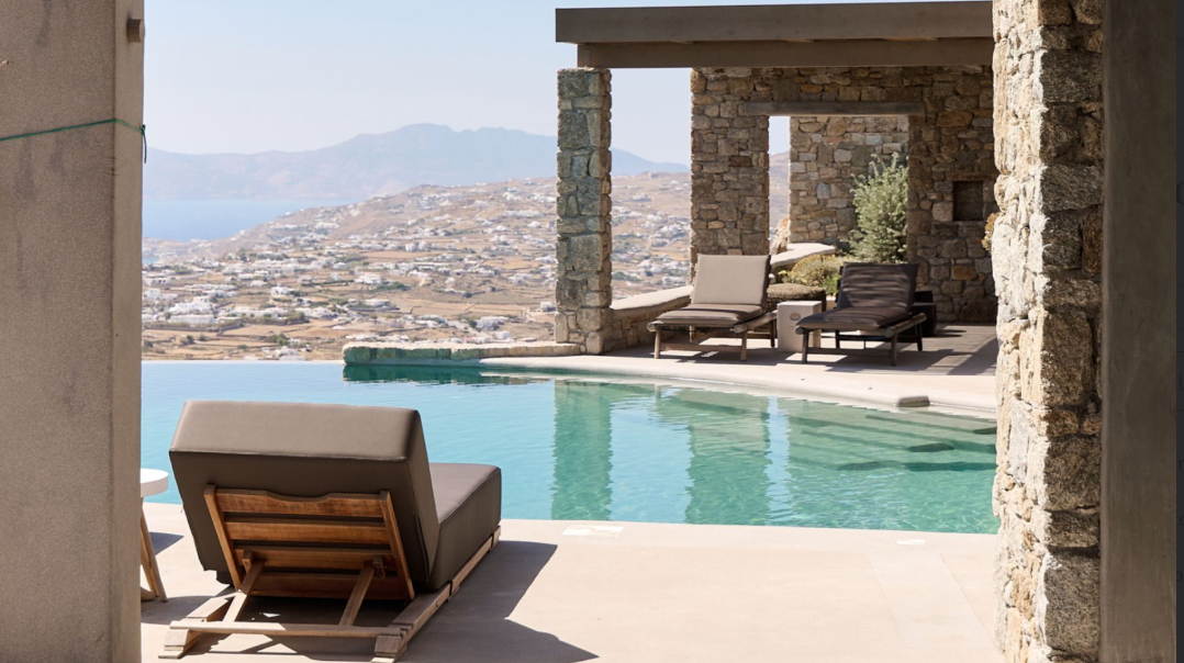 6 Baths