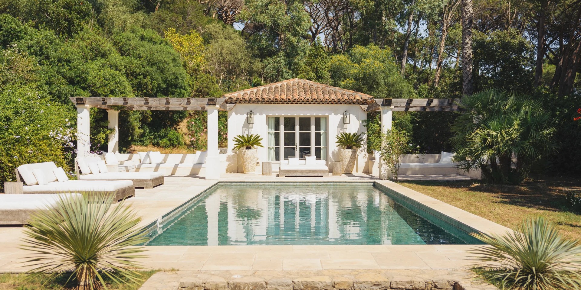 1 Swimming pool