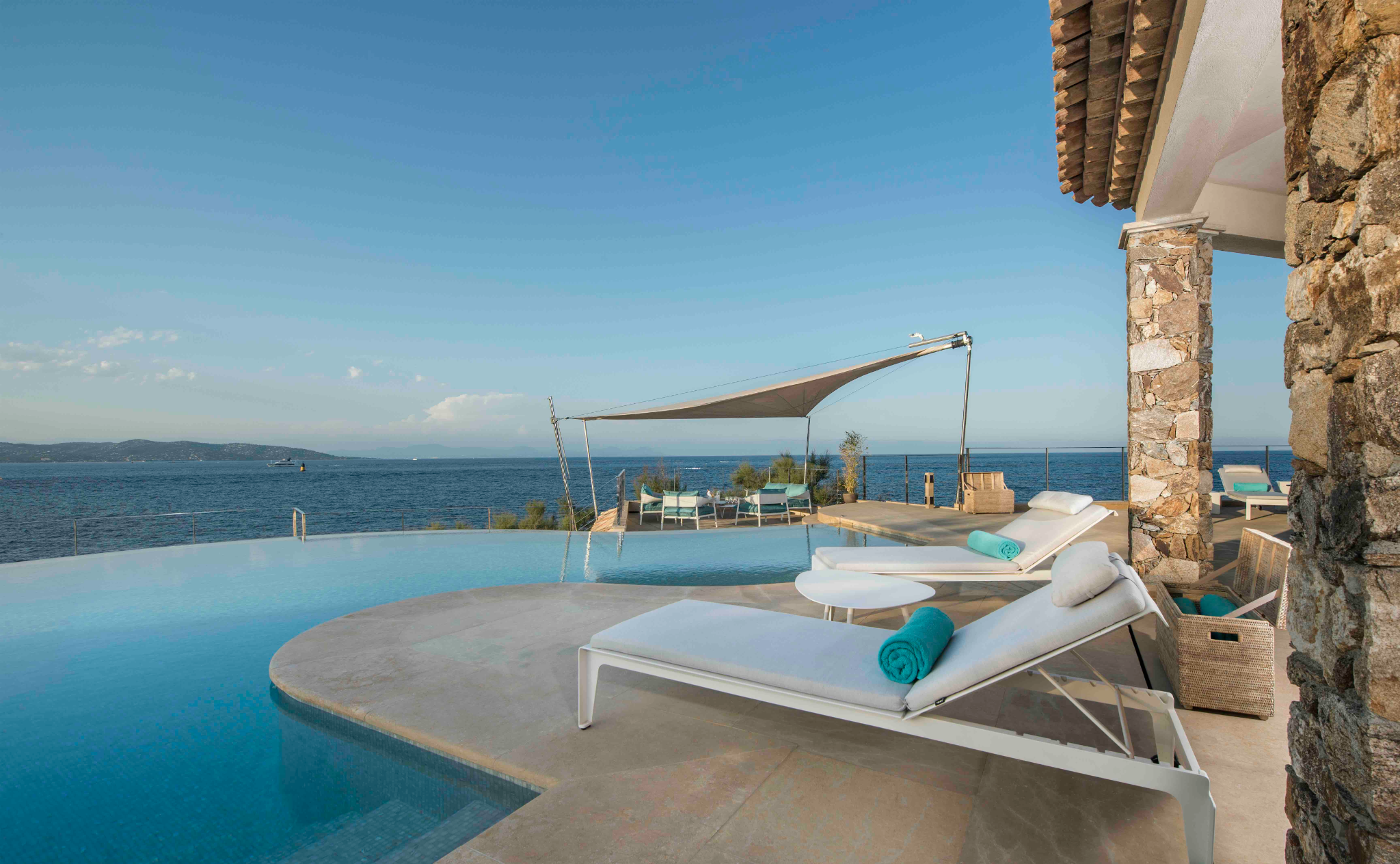 1 Swimming pool