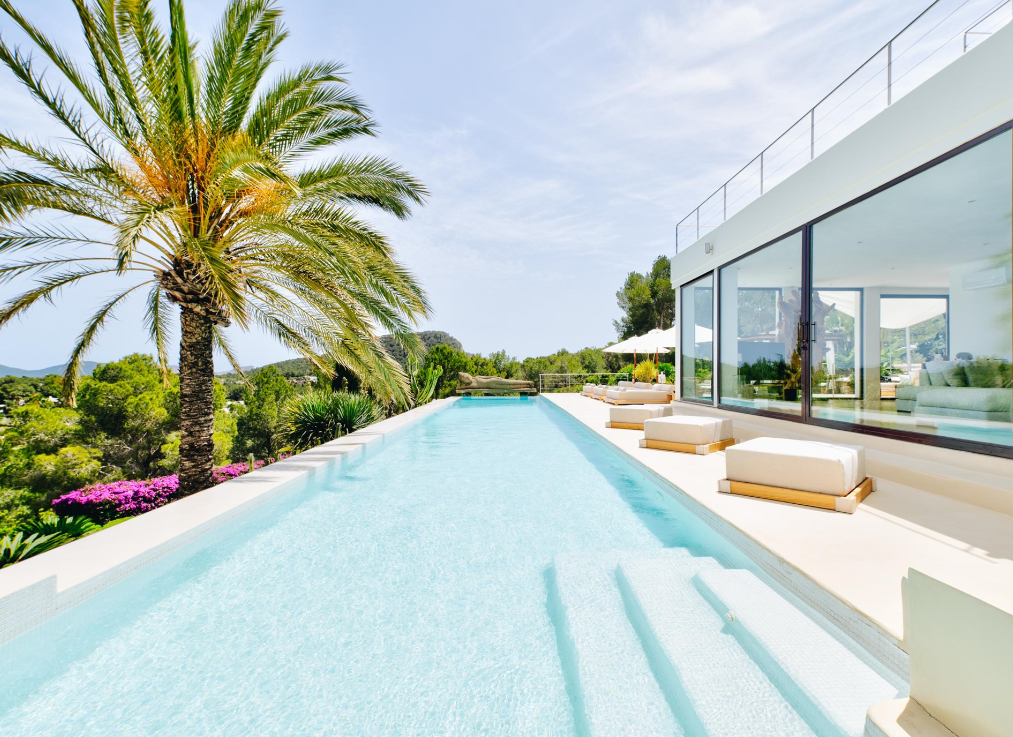 1 Swimming pool