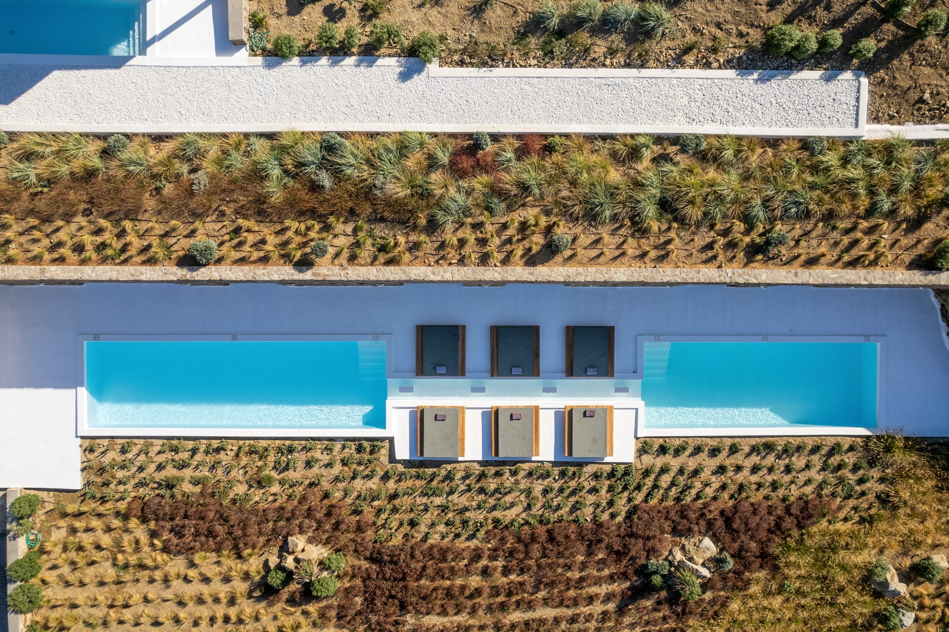 1 Swimming pool
