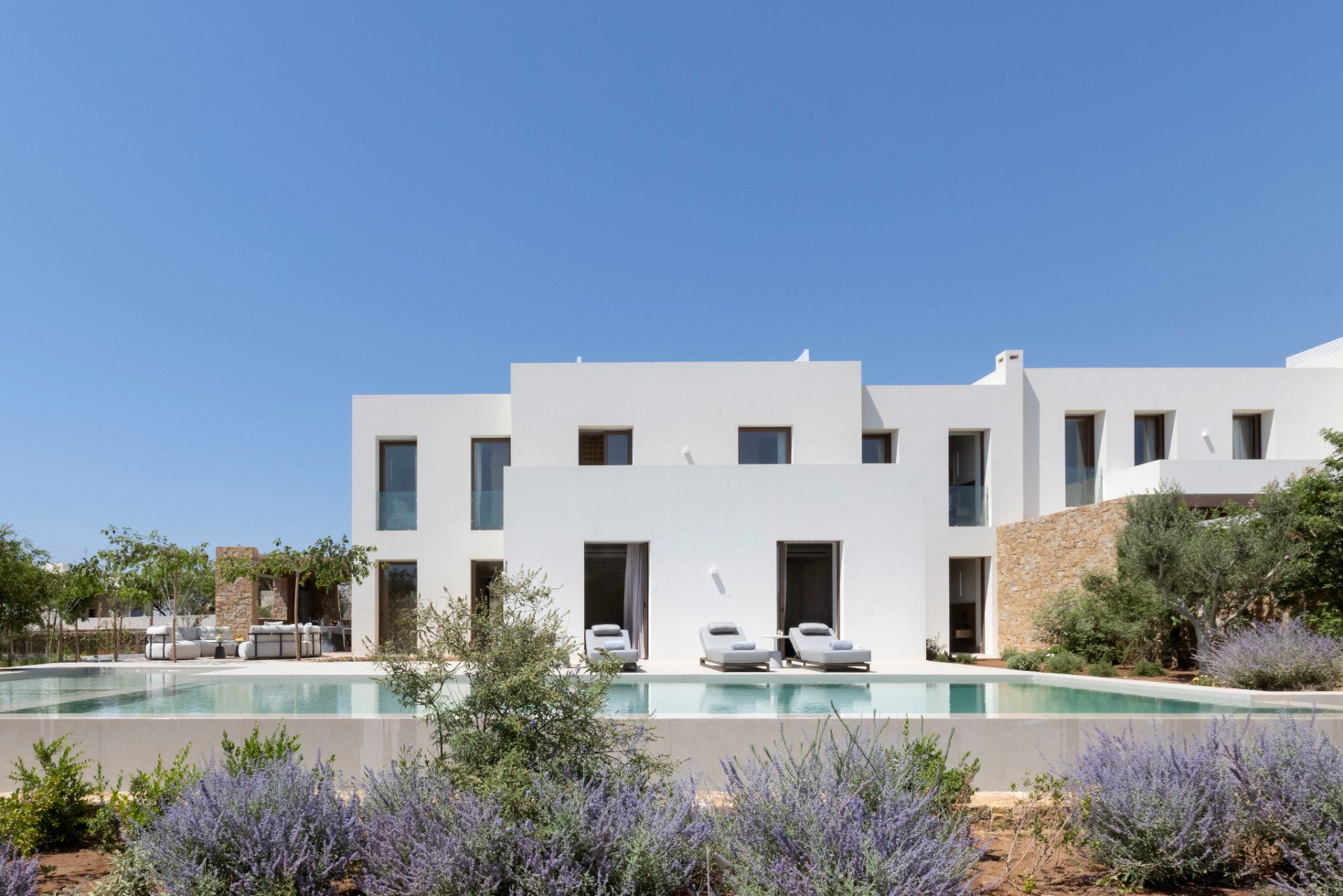 5 Bedrooms