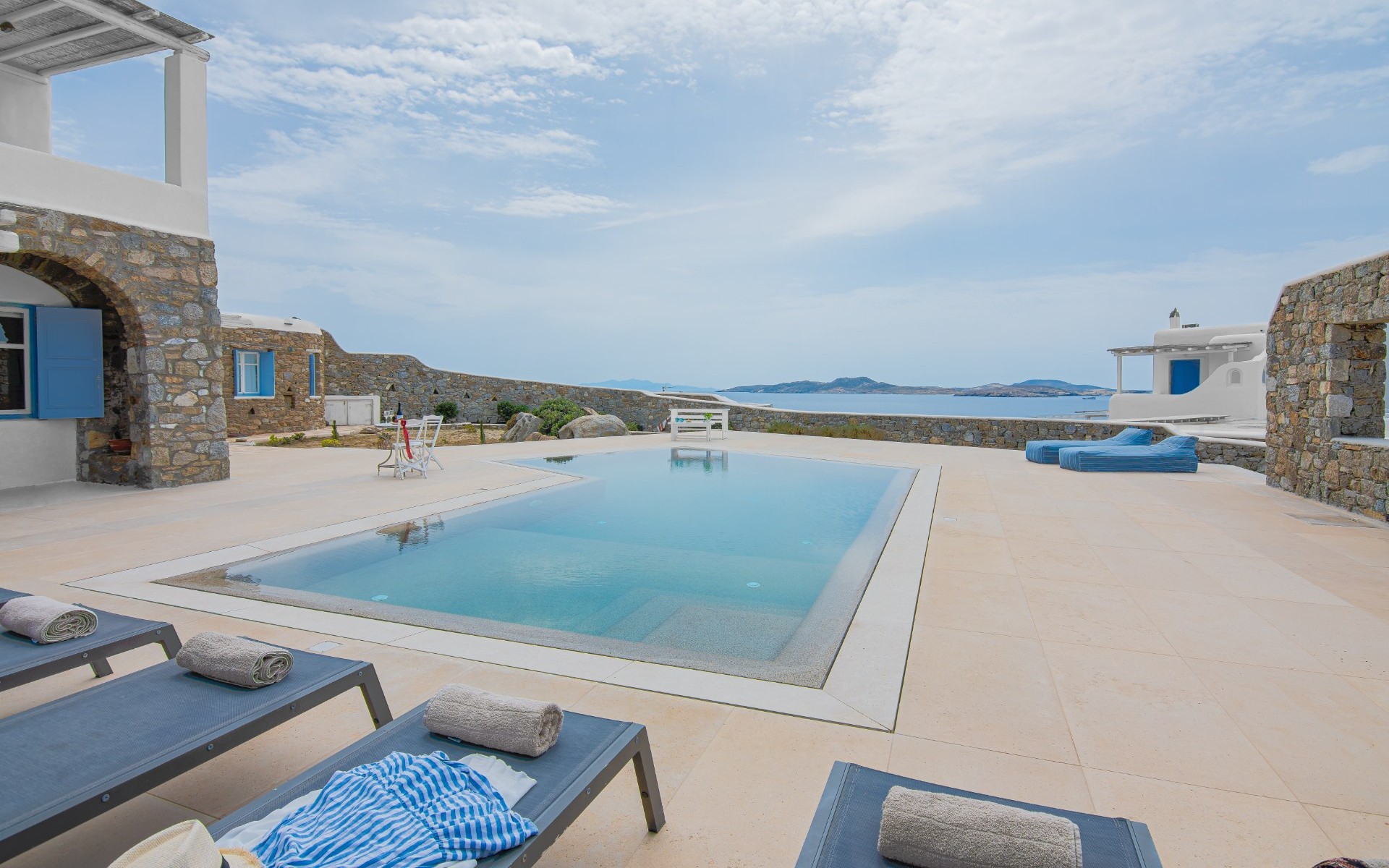 Marevi gallery image