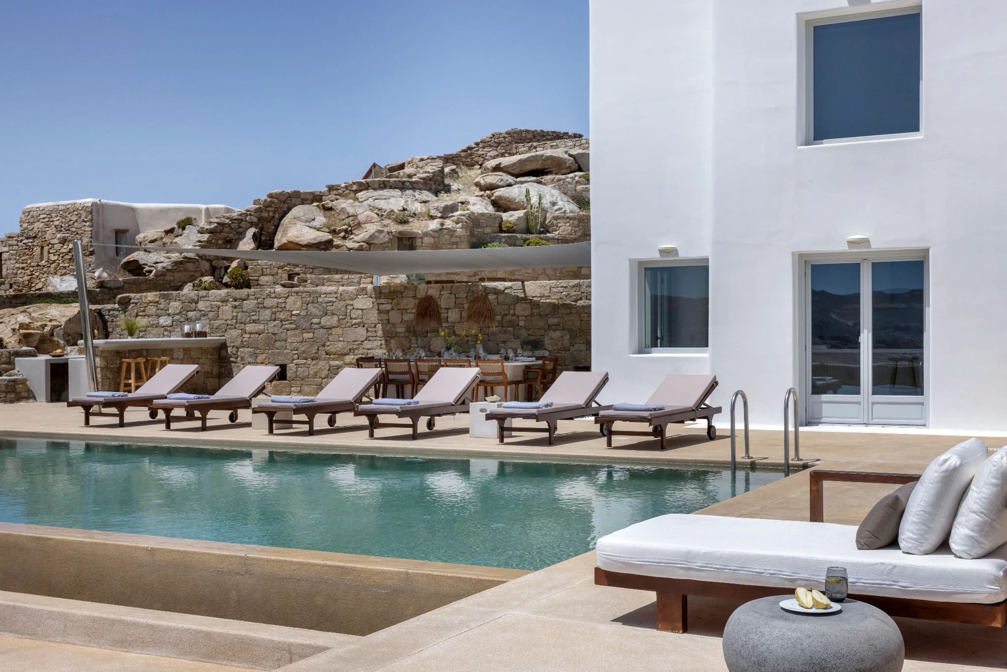 7 Baths