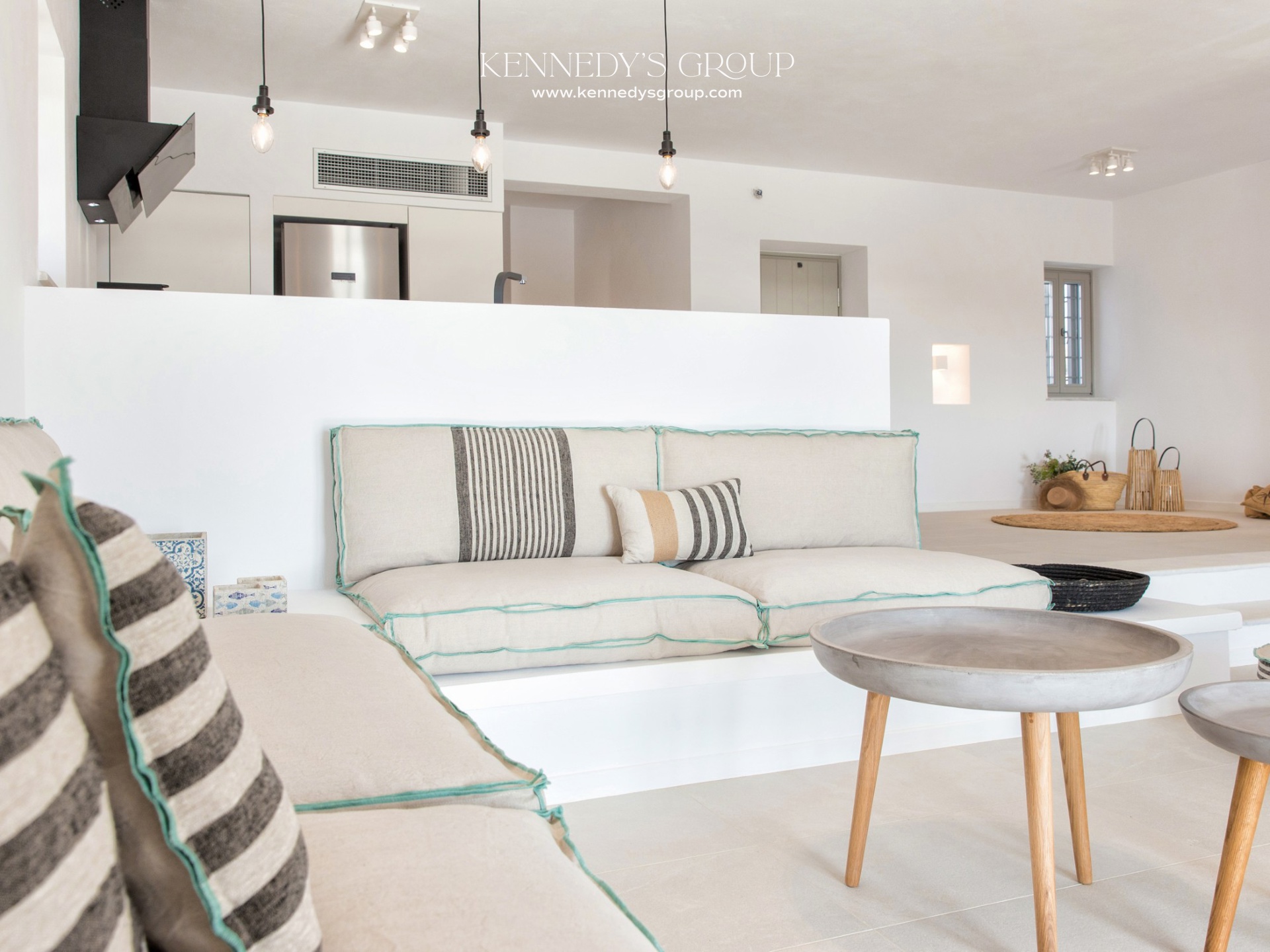Sun Beach Villa - Image 4