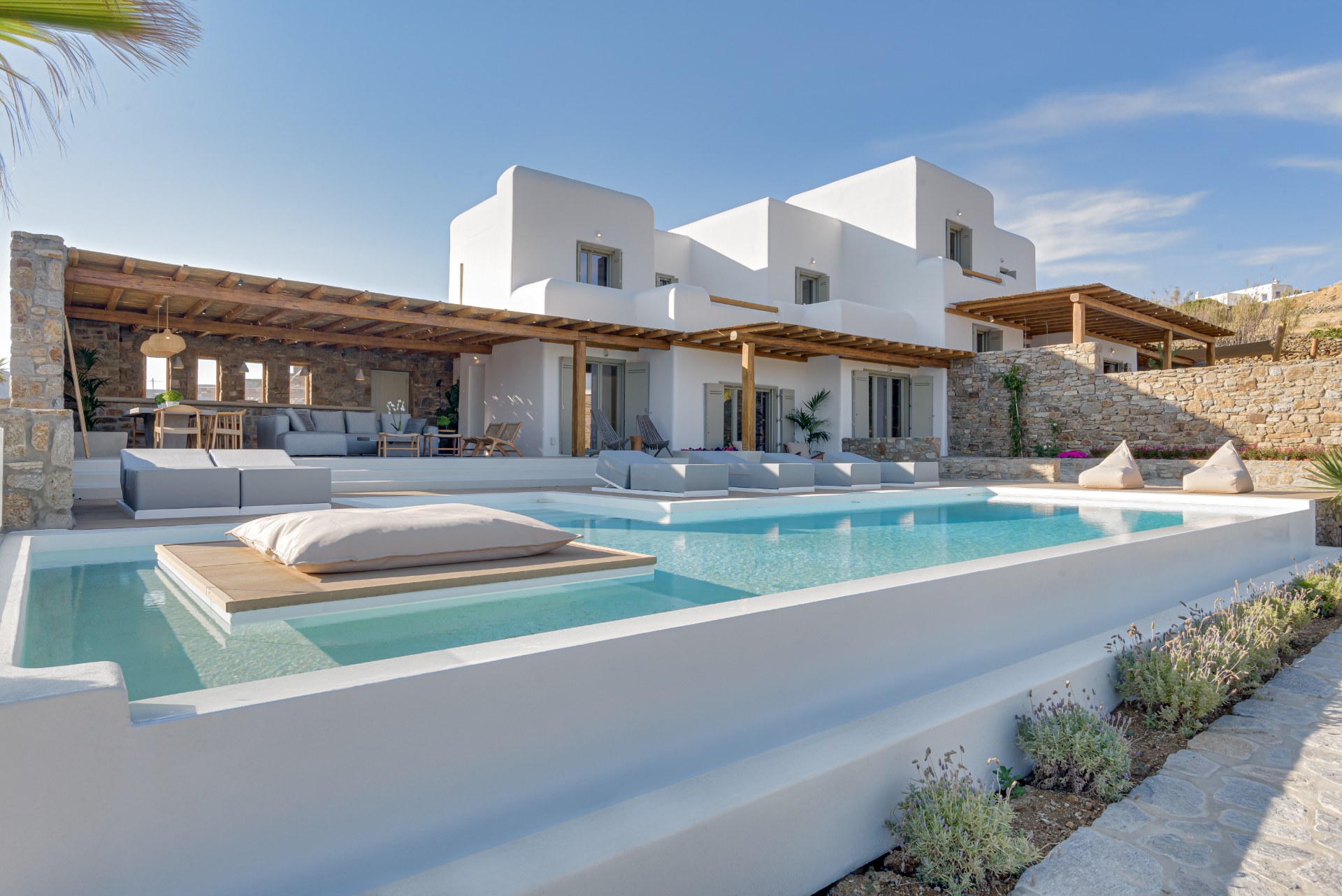 1 Swimming pool