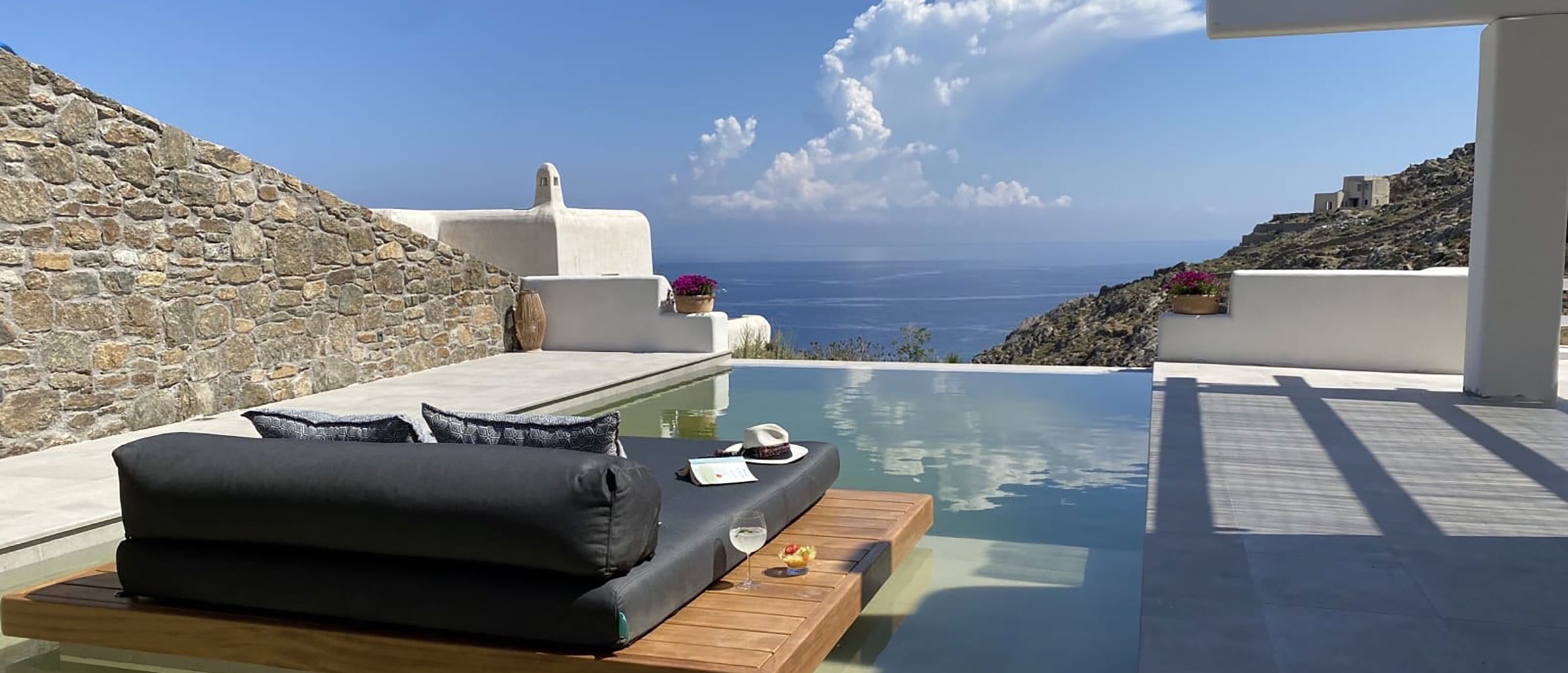 1 Swimming pool