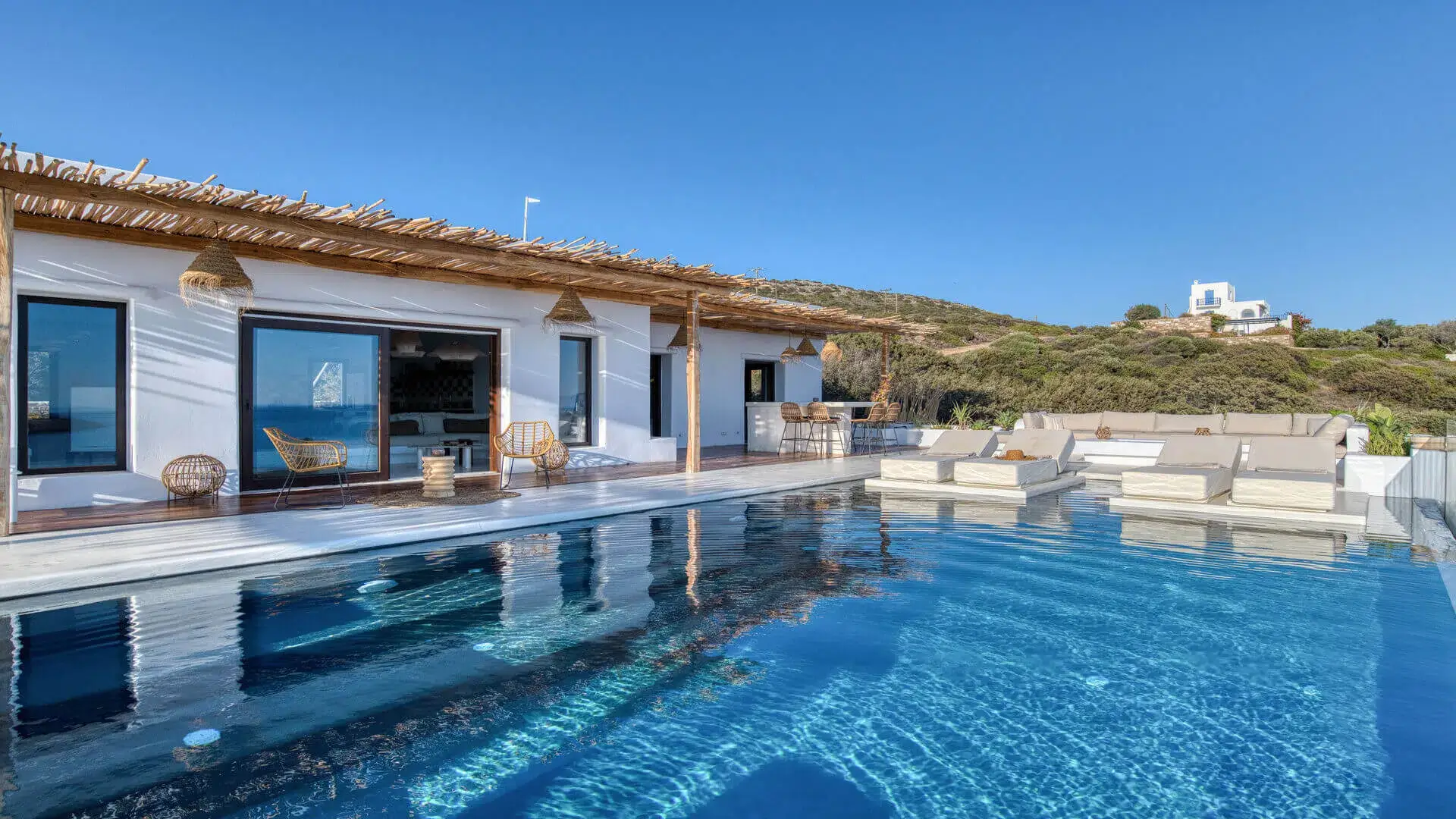 8 Bedrooms